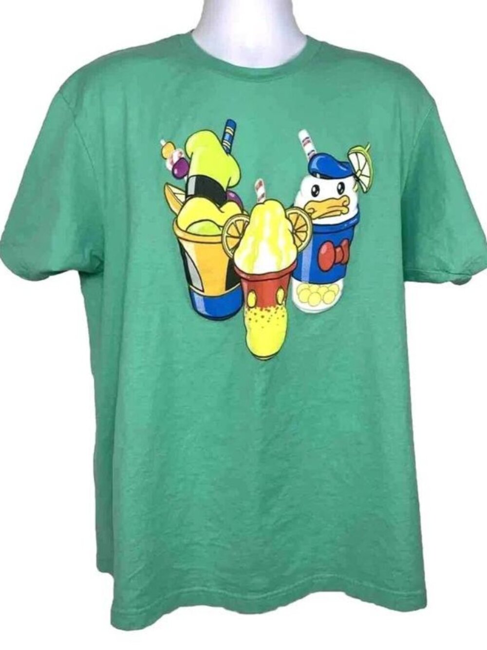 Brand New Disney Mickey And Friends Adult Short Sleeve Green Smoothies Small